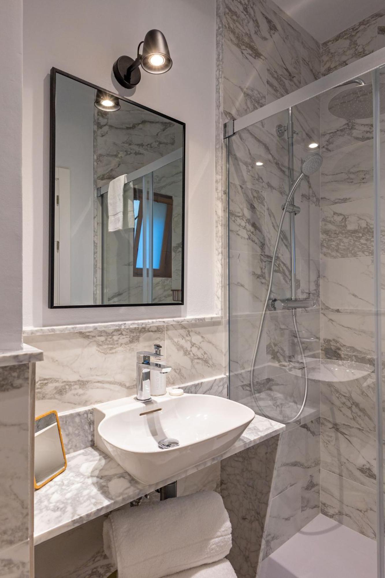 Angeles 6- Giralda Luxury By Valcambre * Sevilla